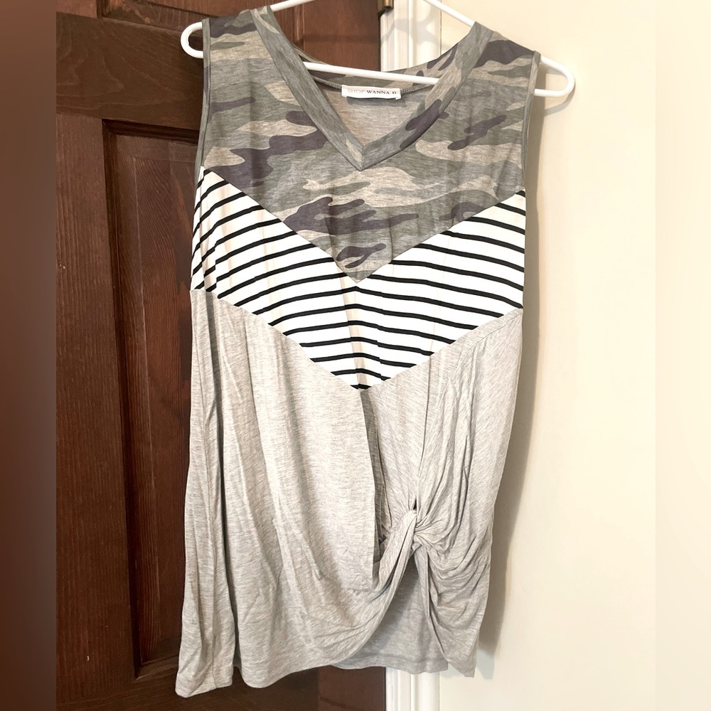 tank top with knot (S)